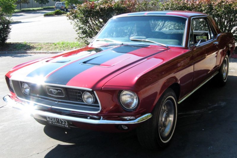 Ford Mustang GT 1968 года.