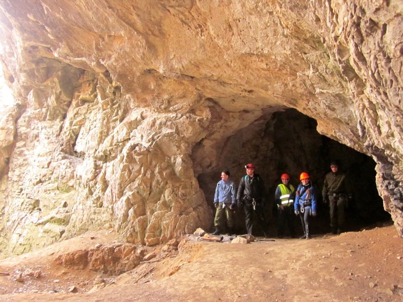 Пещеры Хээтэй