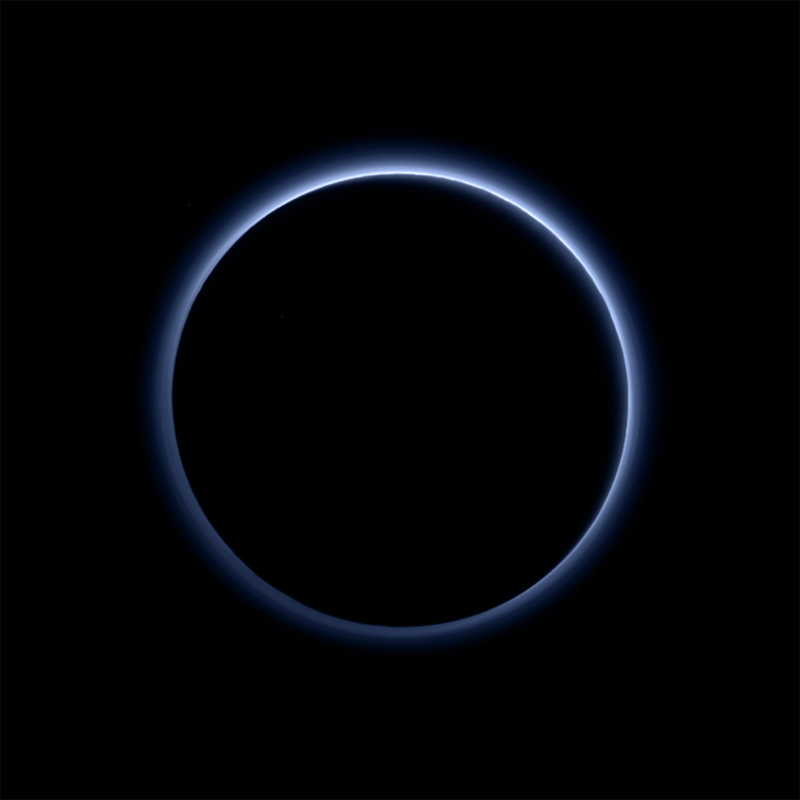 Один год спустя: Топ-10 открытий на Плутоне