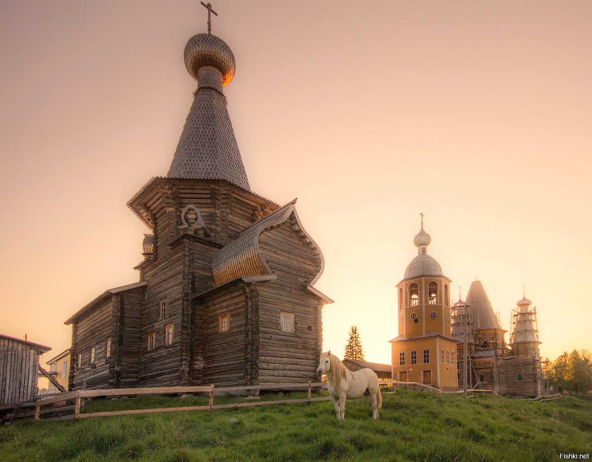 Самая старинная церковь. Ненокса храмовый комплекс. Нёнокса Архангельская область. Храмовый комплекс в селе нёнокса. Ненокса храмовый ансамбль.