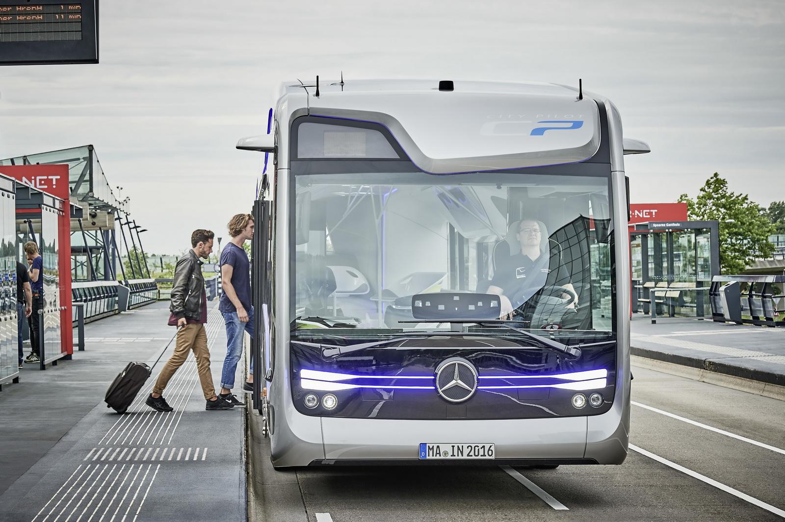 Mercedes-Benz Фьючер Bus