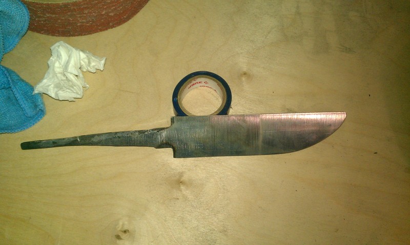 Процесс изготовление ножа в мастерской