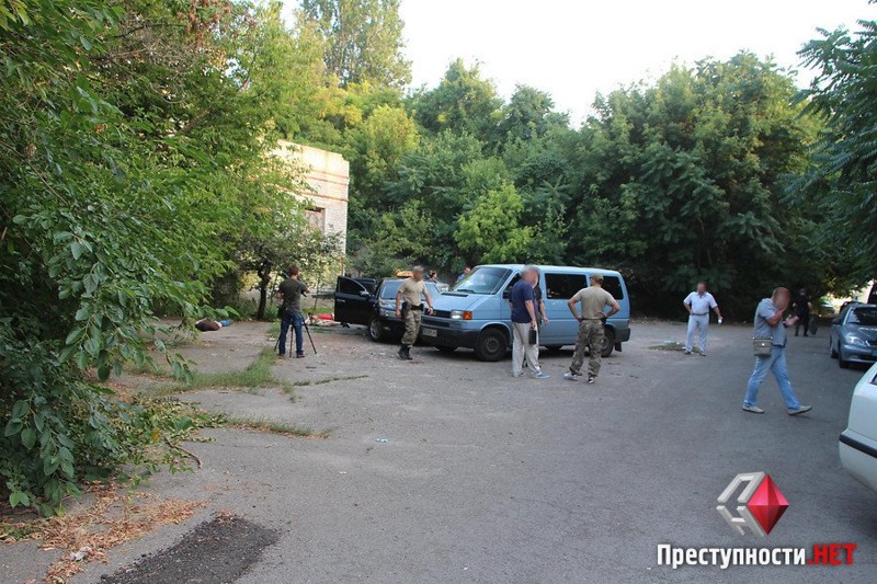 Николаев: спецназ обезвредил банду «правосеков», нападавших на таксистов