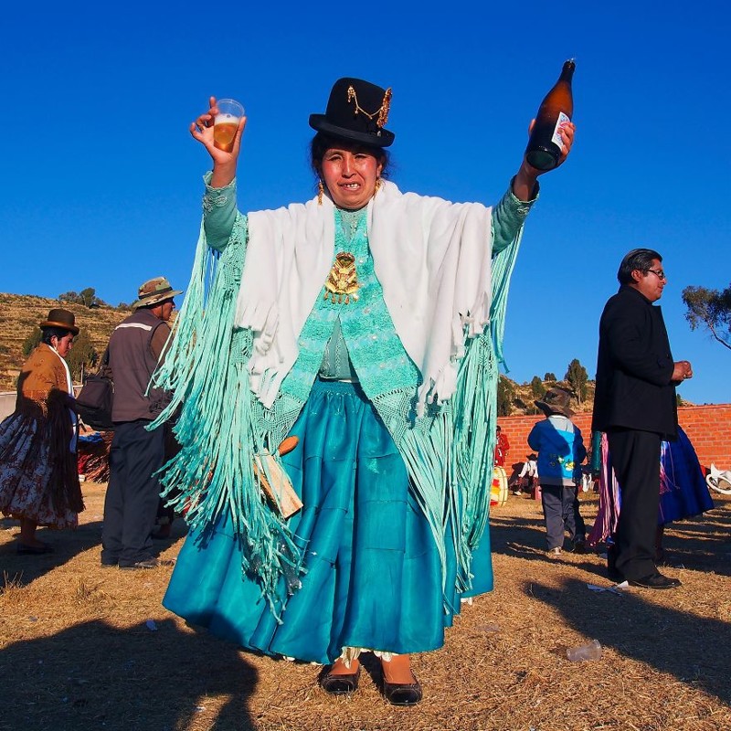 Марта на деревенском празднике. Ямпупата, Боливия
