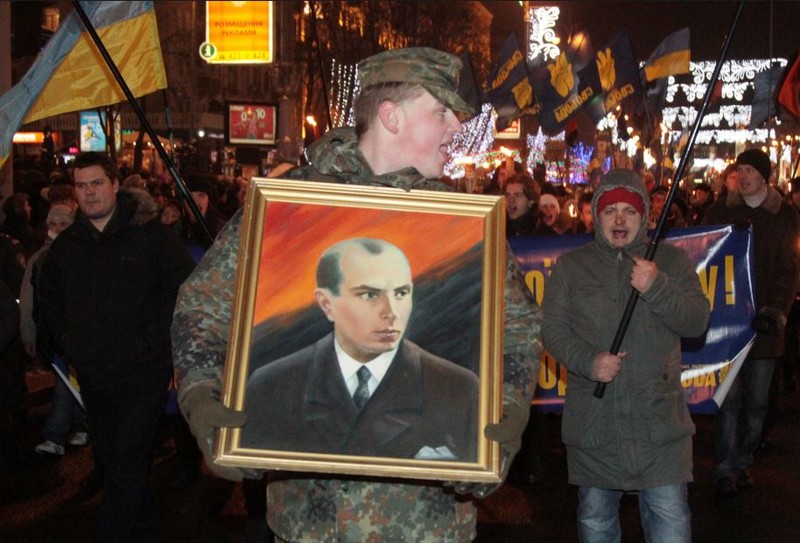  Культ Бандеры — часть идеологии свидомых патриотов. Но никаких бандеровцев на Украине, конечно, нет. 