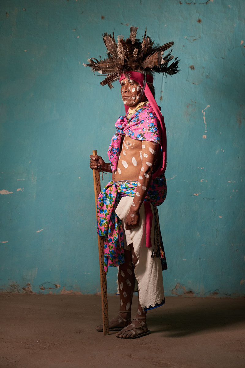 Коренные народы Мексики в ослепительных костюмах