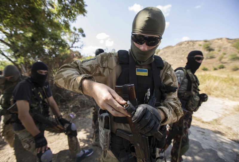 На границе Крыма с Украиной накаляется обстановка