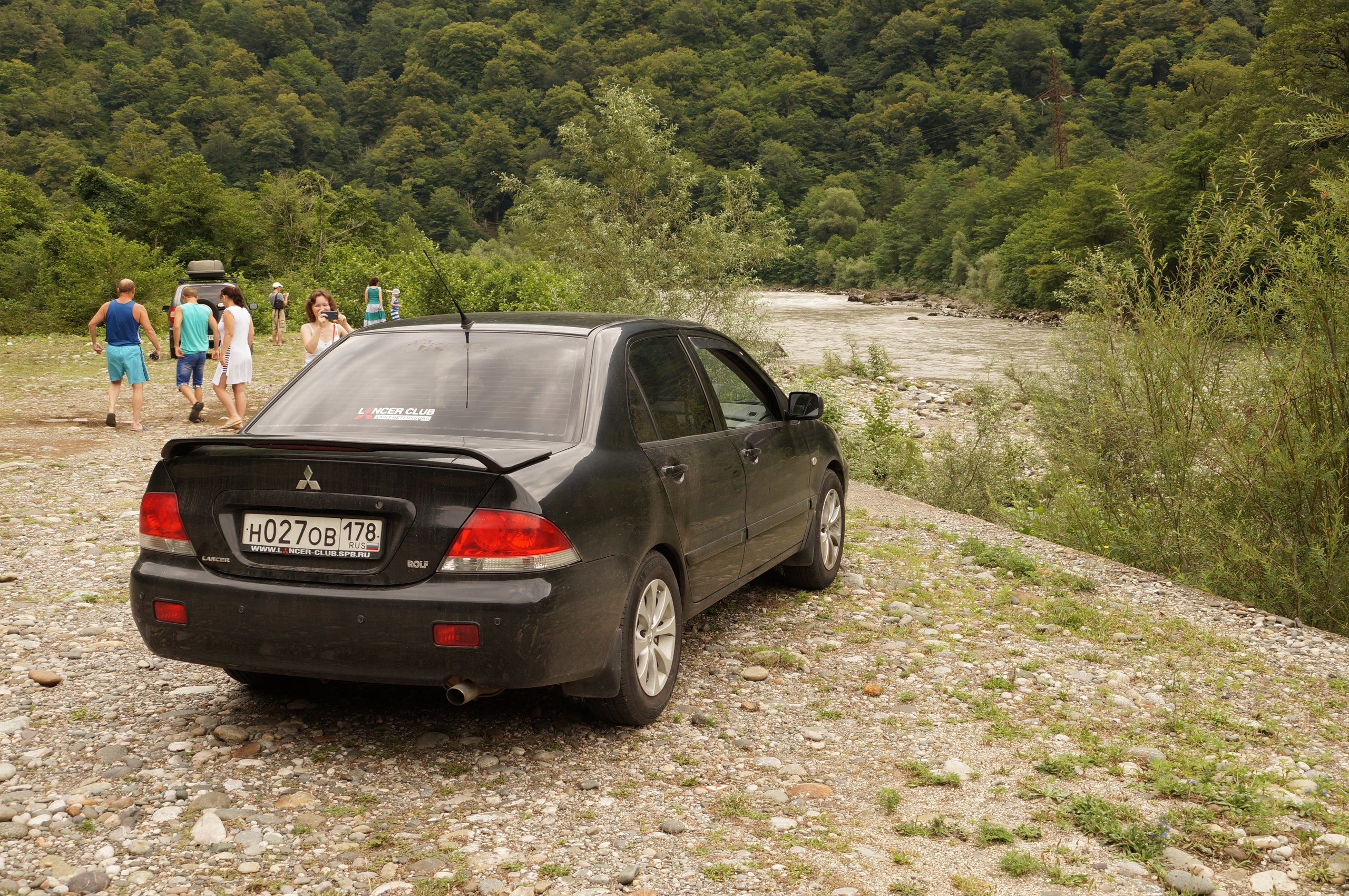 Какие машины в абхазии. Машины в Абхазии. Авто из Абхазии. Автомобили в Абхазии. Авторынок Абхазии.