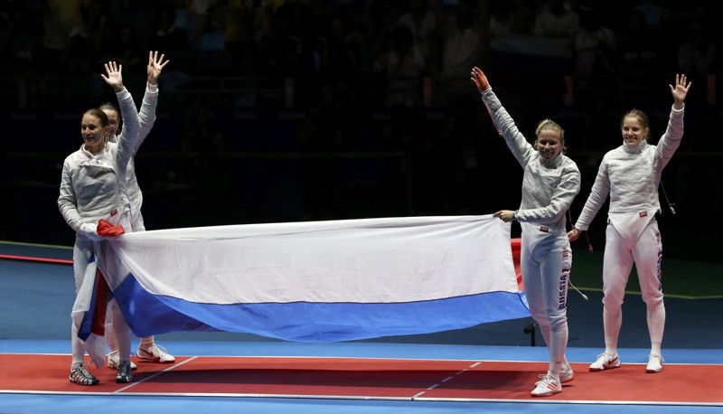 Шестое «золото» России в Рио: саблистки победили Украину в финале командного турнира