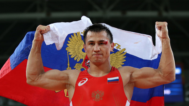 3. Борец Власов принес России 9-е золото Игр в Рио