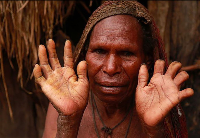 Русская женщина: легко познакомится с людоедами в Папуа — Новой Гвинее