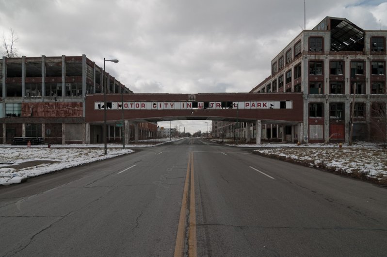 Завод Packard в Детройте