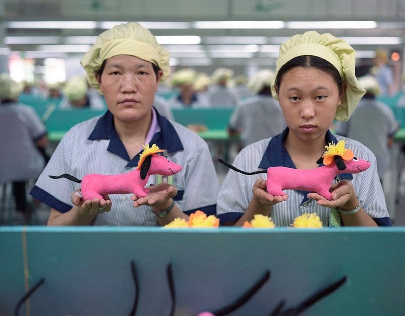 Как производят детские игрушки в Китае