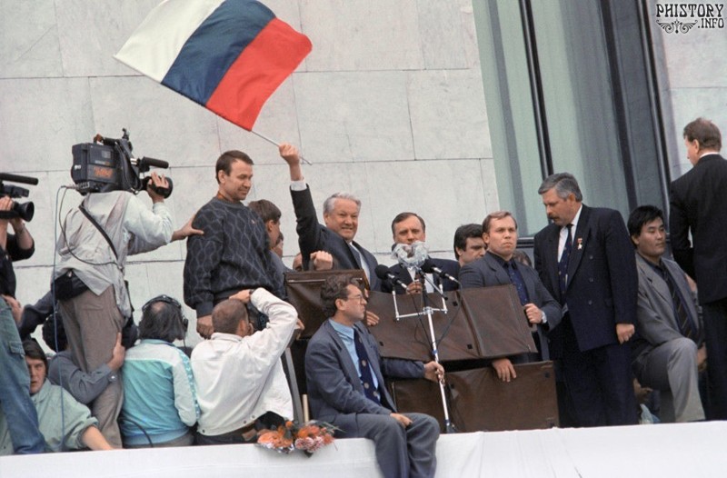 Августовский путч 1991 года в фотографиях