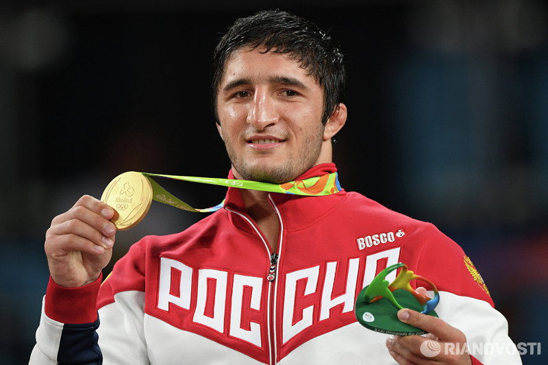 Золотую медаль в весовой категории до 86 кг завоевал борец вольного стиля Абдулрашид Садулаев.