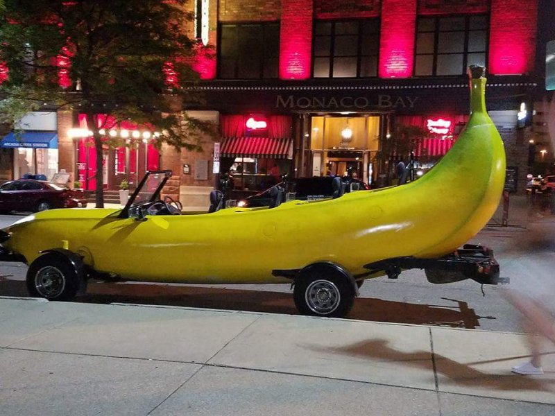 Машина-банан 