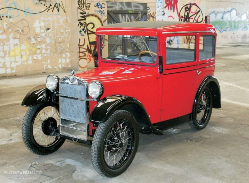 BMW 3/15s (1927) — первый автомобиль компании BMW. 