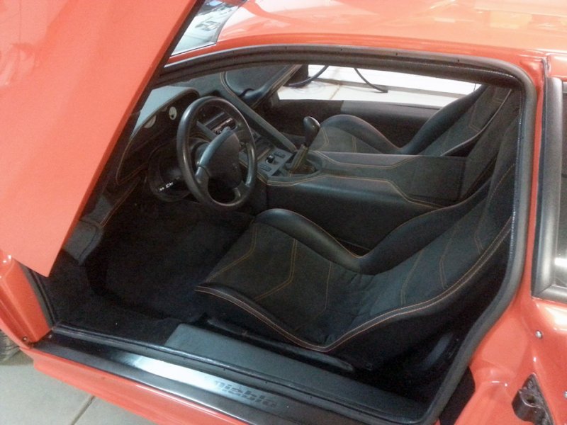 Lamborghini Diablo с двигателем V8 от Корветта