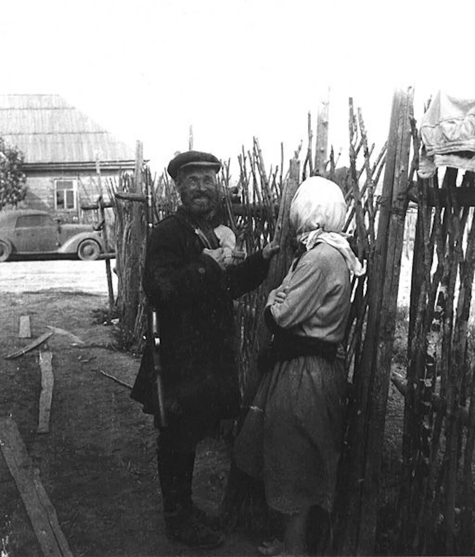 Полицаи в Белоруссии в деревнях 1941