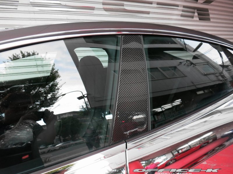 Японцы одели в хром электромобиль Tesla Model S