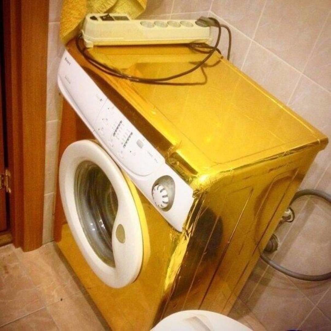 Золотая стиральная машина