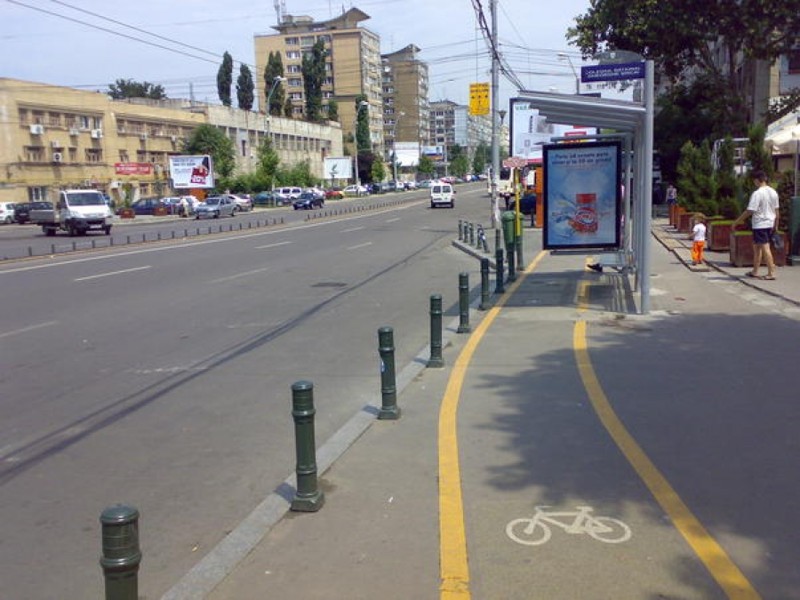 Вот, например, шикарная и довольно экстремальная велодорожка в Болгарии