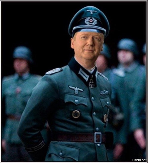 Немецкие пародии. Немецкий офицер. Нацистская форма. Форма нацистов.