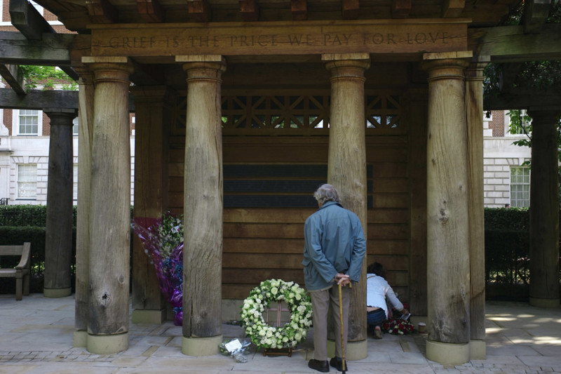 "Мемориальный сад", Лондон, Великобритания 