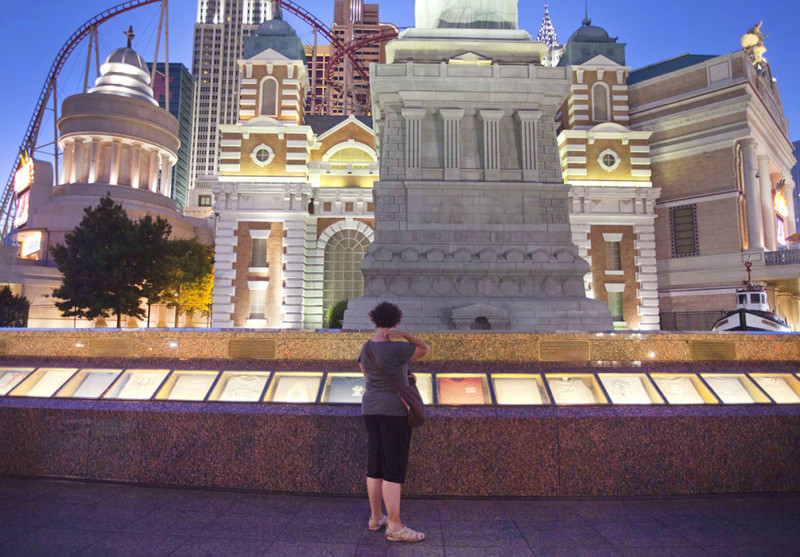 Мемориал жертвам 9/11, казино "Нью-Йорк, Нью-Йорк", Лас-Вегас, Невада