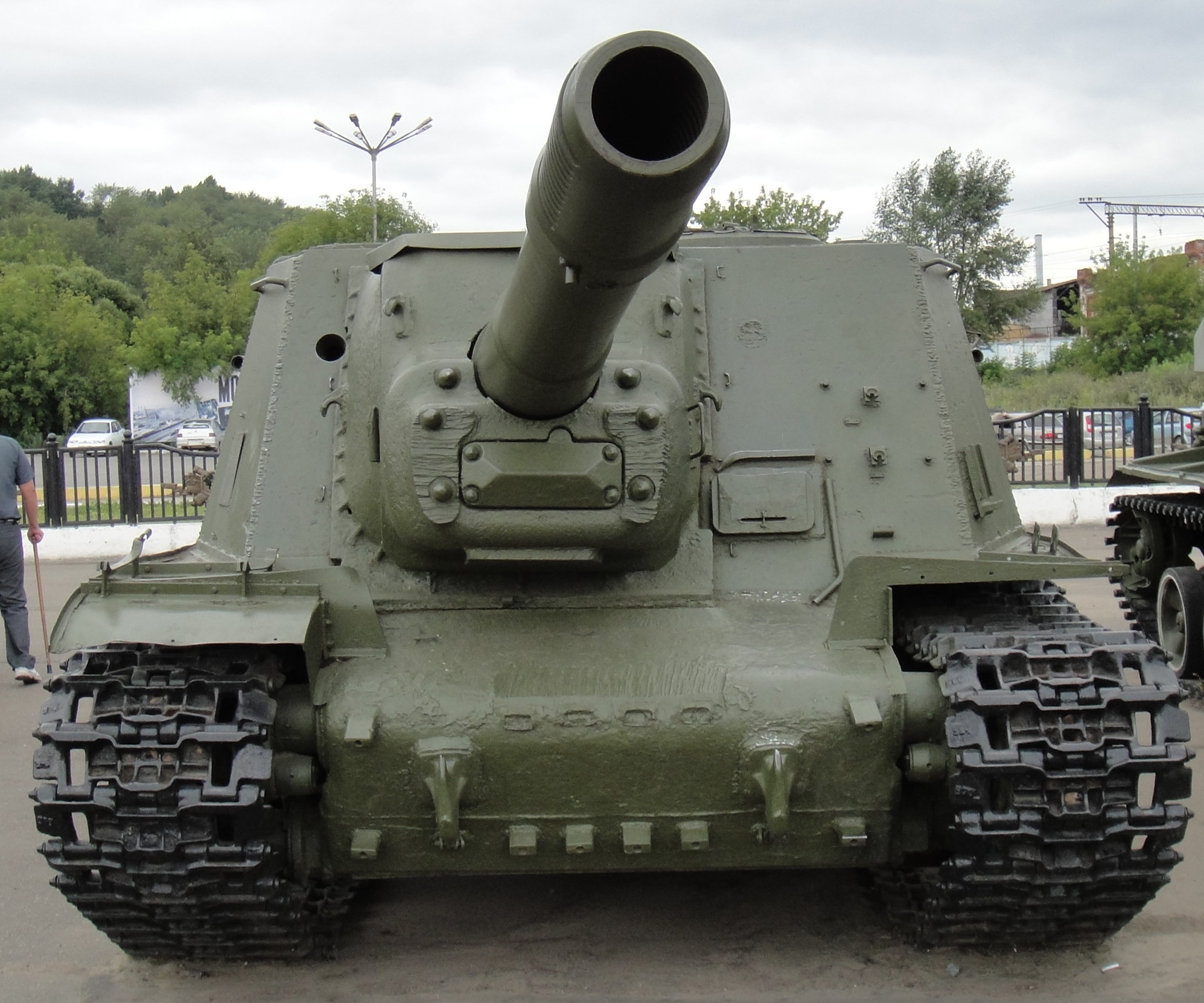 Зверобой су 152. Танк ИСУ 152 зверобой. ИСУ-152 самоходная Артиллерийская. ИСУ-152 зверобой. Танк ISU 152.
