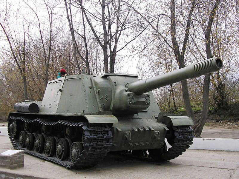 Легендарные "Зверобои" ИСУ-152 и ИСУ-122