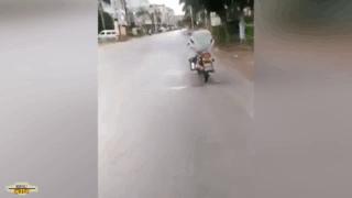 Мотоциклист буддист