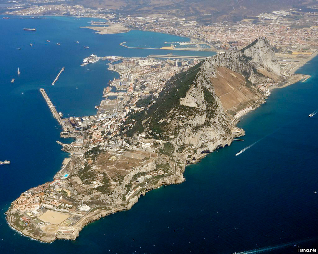 Гибралтарский пролив с высоты птичьего полета