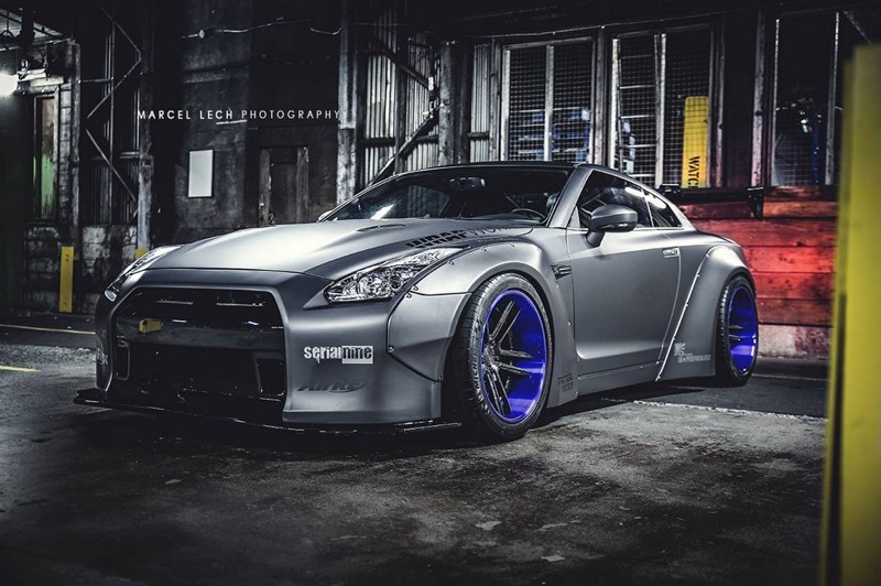 Nissan GT-R от Liberty Walk в стиле Stance