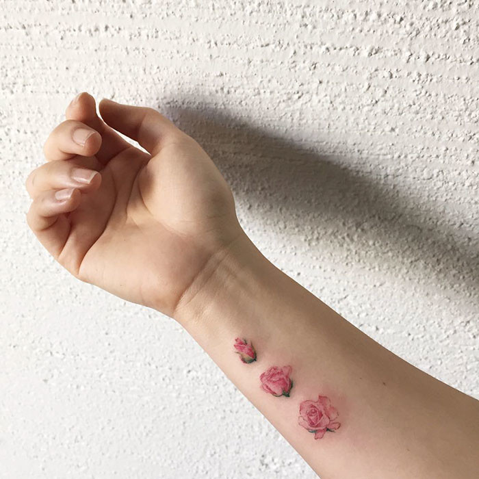 100 изящных минималистичных татуировок от корейского мастера