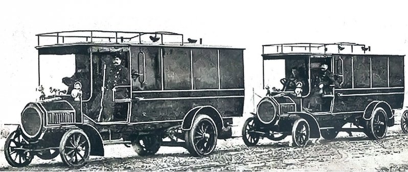 Одни из первых в мире автозаков. Санкт-Петербург, 1908–1909 годы.