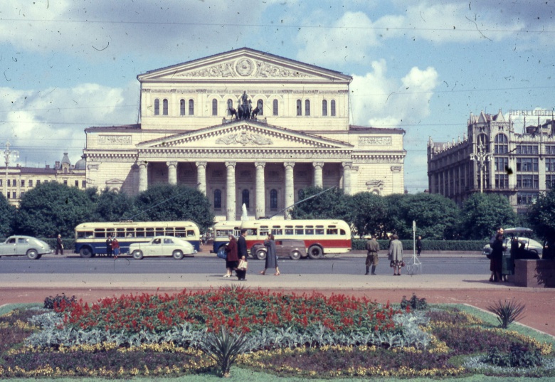 Троллейбусы МТБ-82 в Москве в конце 1950-х…