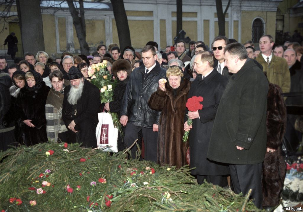 Покушение на собчак и нарусову. Похороны Анатолия Собчака 2000. Похороны Анатолия Собчака.