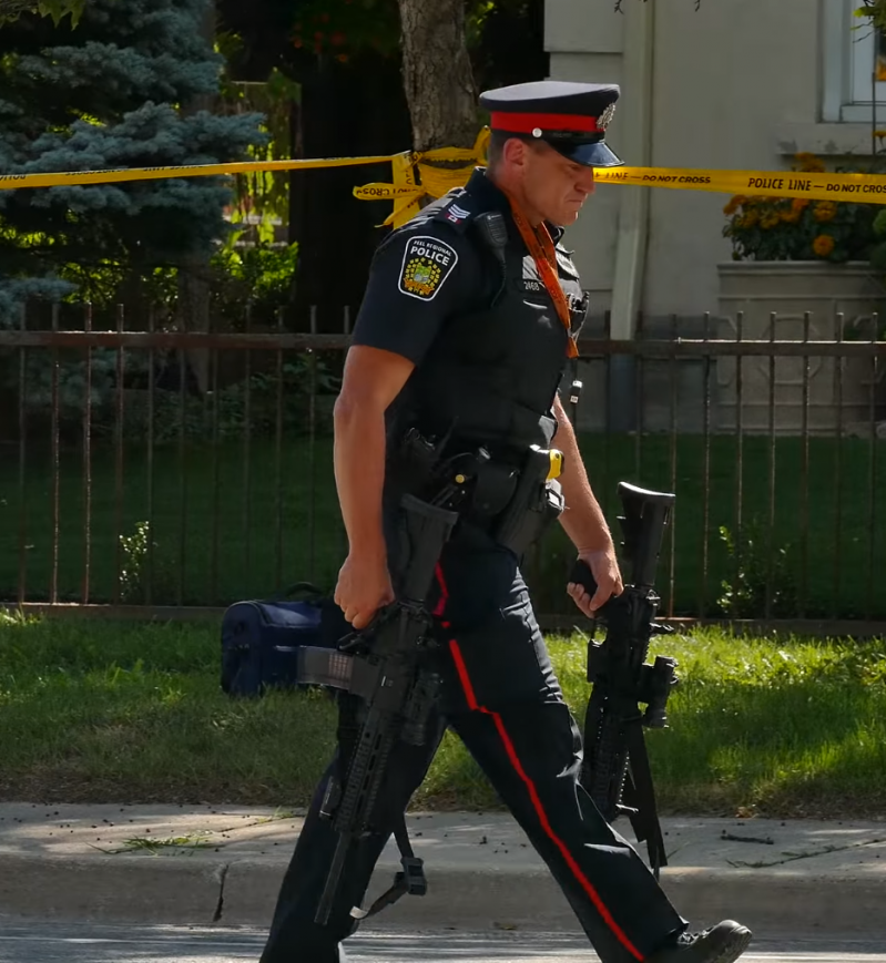 Канадский полицейский 