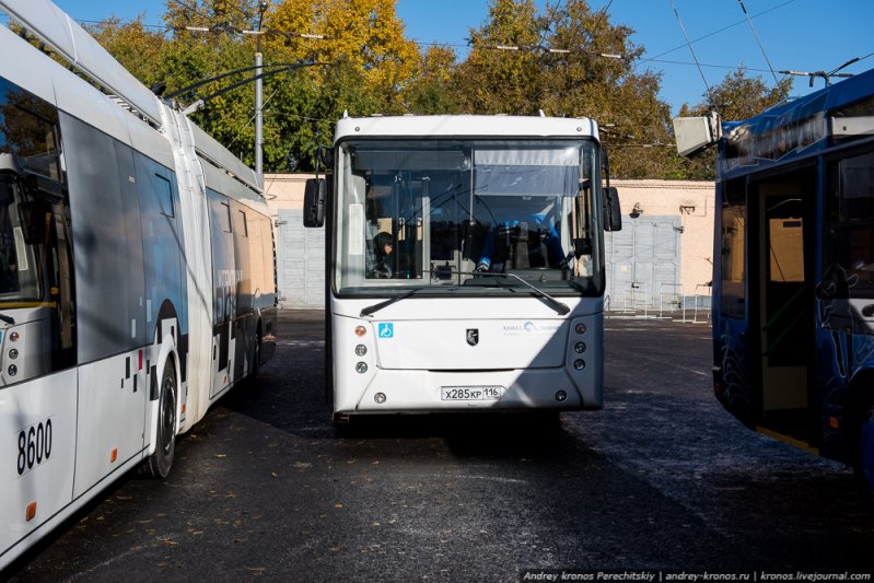 И КамАЗовский электробус (вот здесь именно электробус), который сейчас тестируется в МГТ