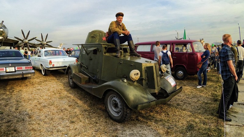 Выставка ретро авто в Киеве
