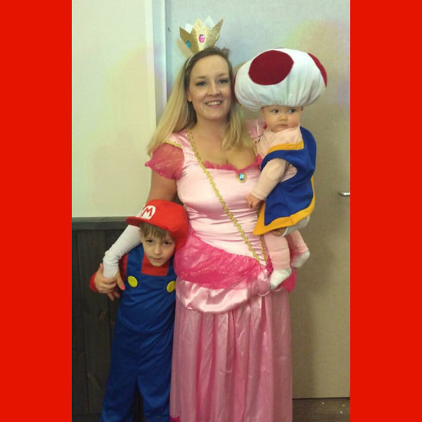 Марио, принцесса Пич и жаба