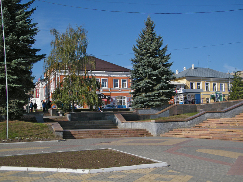 8 октября 2007, городу Ельцу (Россия) присвоено звание «Город воинской славы»