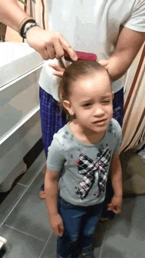 Папа может сделать прическу