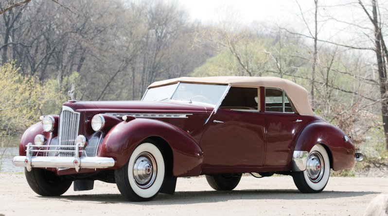 Packard-Darrin 180 Convertible Sedan (1940)
