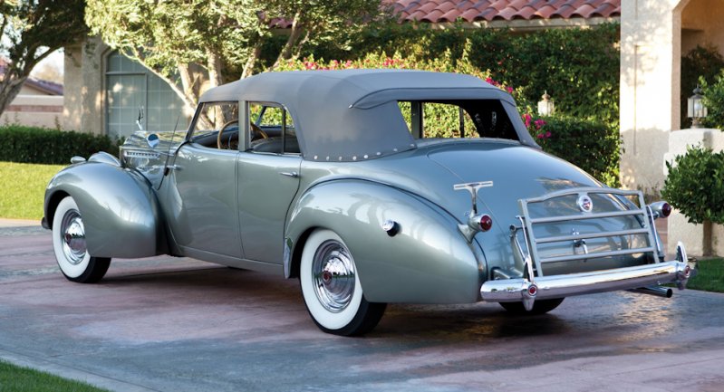 Packard-Darrin 180 Convertible Sedan (1940)