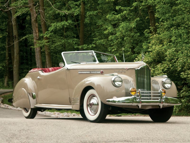 Packard-Darrin 180 Convertible Victoria (1941)