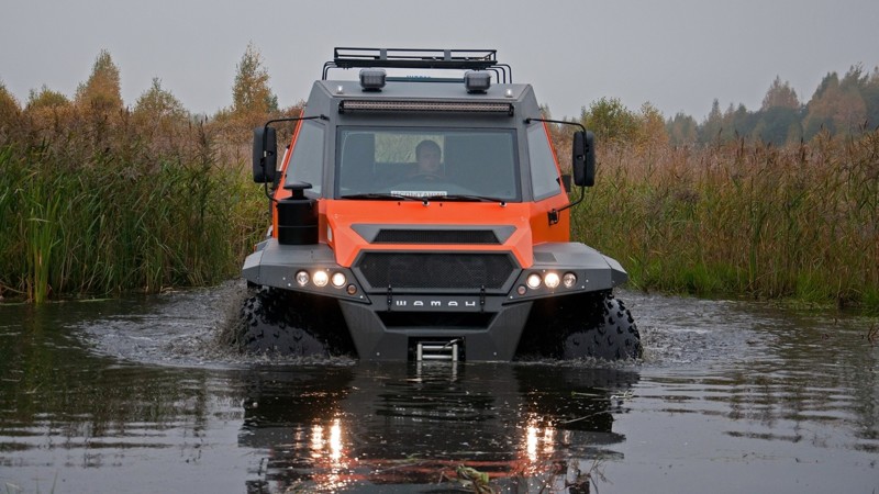 Лимузин в болоте: тест-драйв вездехода Шаман