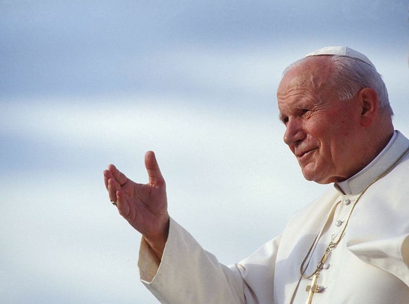7. Папа Иоанн Павел II проводил обряды экзорцизма