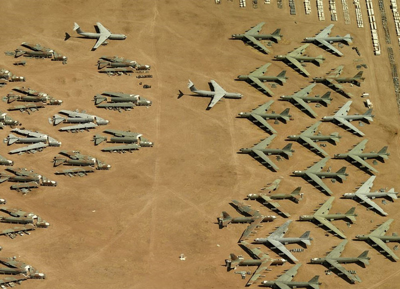 Призраки с «кладбища самолетов» США «309-й группы технического обслуживания и восстановления аэрокос